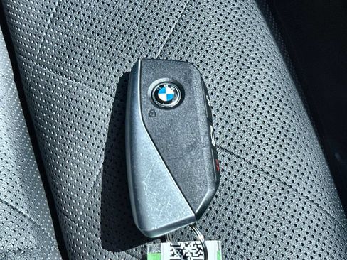 Used 2026 BMW X5 xDrive40i w/ M Sport Package AWD/4WD image 28