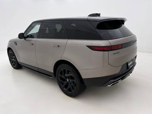 Used 2023 Land Rover Range Rover Sport SE image 9