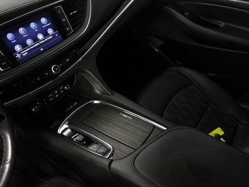 Used 2023 Buick Enclave Avenir w/ Avenir Technology Package image 7