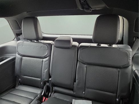 New 2026 Ford Expedition Platinum w/ Stealth Performance Package image 11