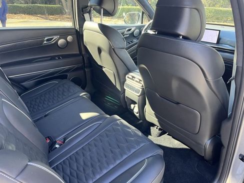 Used 2025 Genesis GV80 3.5T e-SC image 13