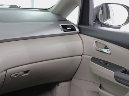 Used 2016 Honda Odyssey EX-L image 56