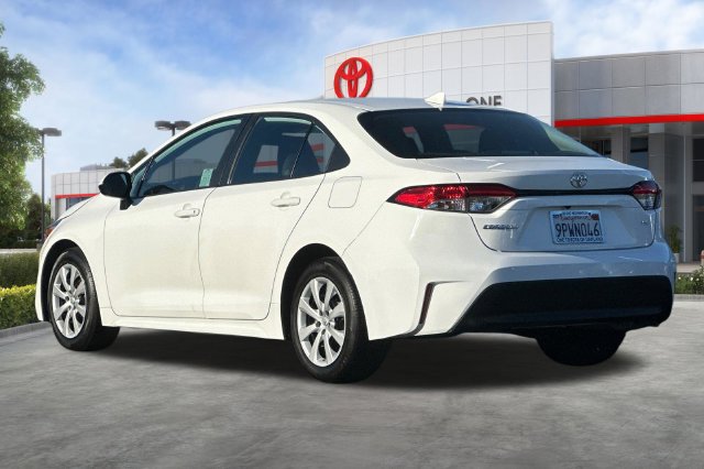 Used 2023 Toyota Corolla LE FWD image 7