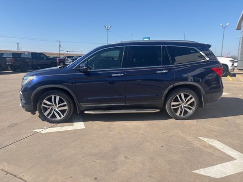 Used 2016 Honda Pilot Elite image 3