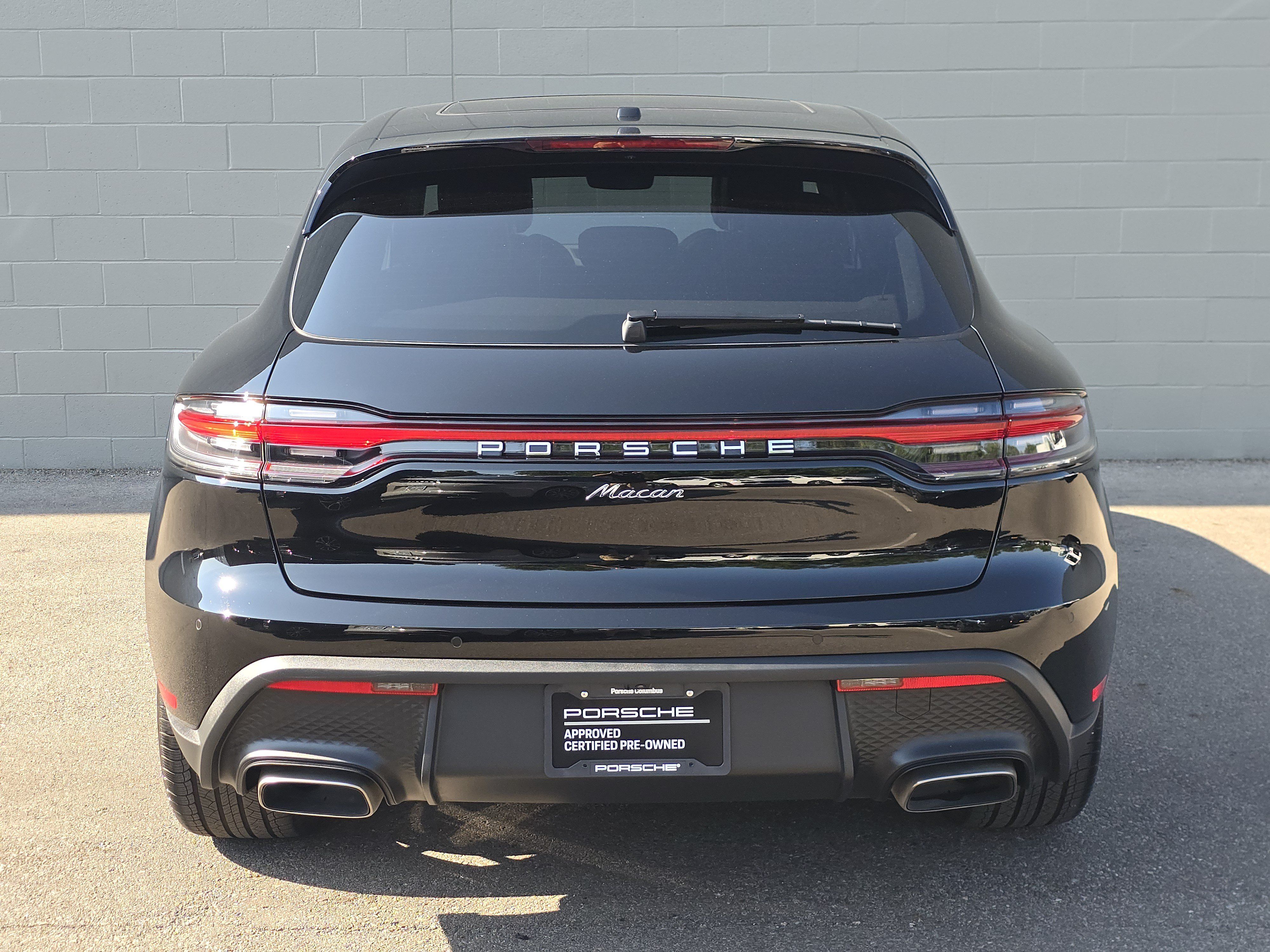 Certified 2026 Porsche Macan AWD/4WD image 15