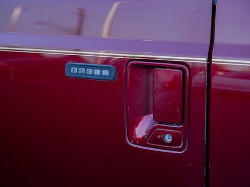 Used 2014 Ford F350 Lariat w/ Chrome Package image 15