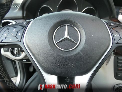 Used 2013 Mercedes-Benz GLK 350 4MATIC image 56