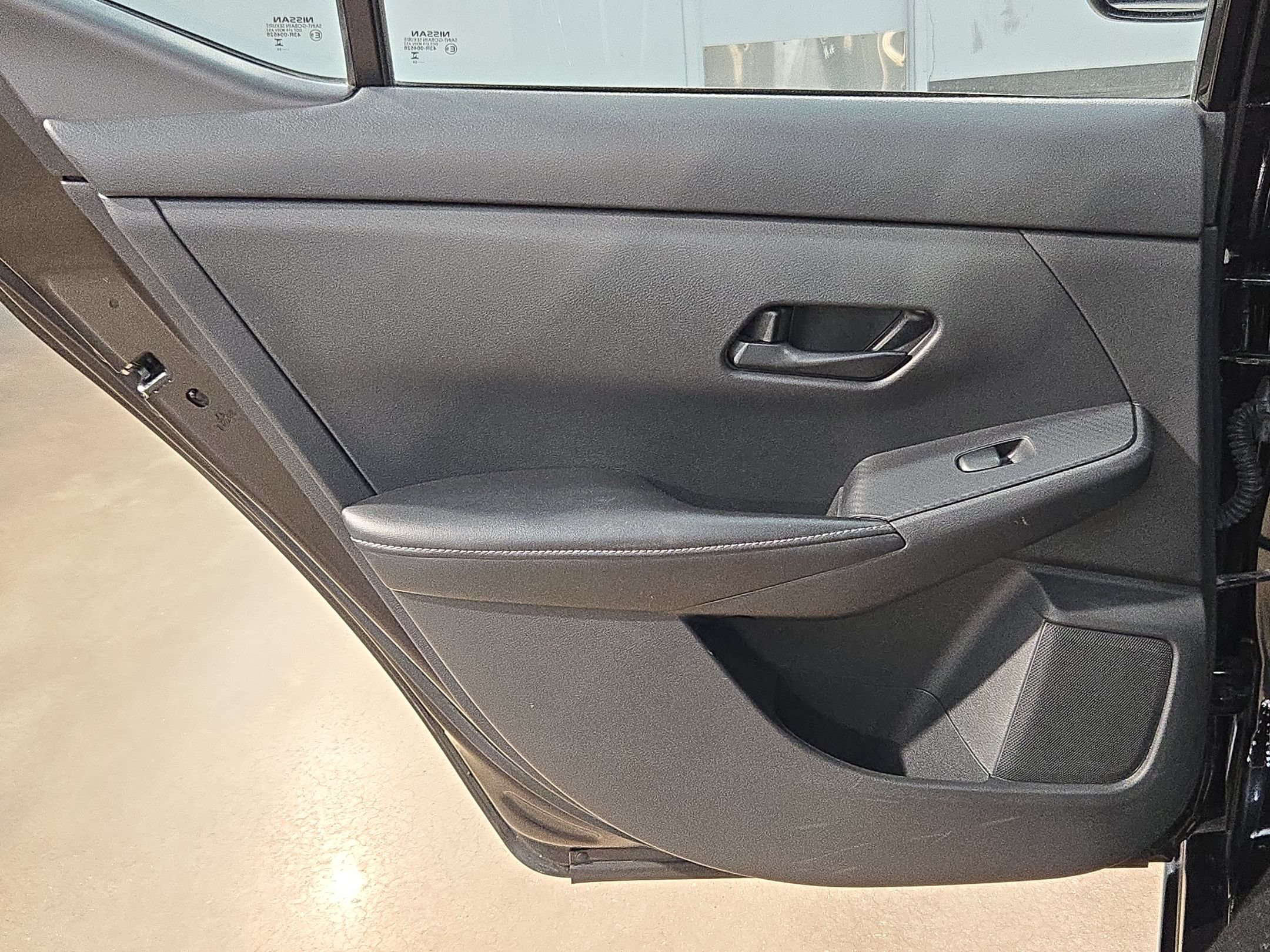 Used 2024 Nissan Sentra SV FWD image 32