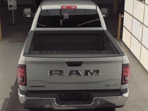Used 2026 RAM 2500 Big Horn AWD/4WD image 5