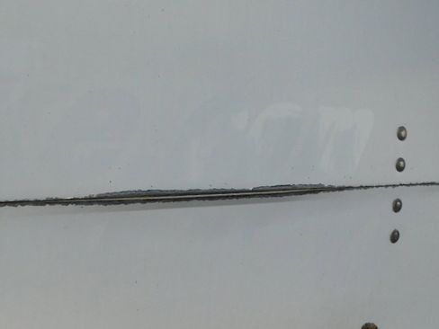 Used 2020 Isuzu NPR image 36