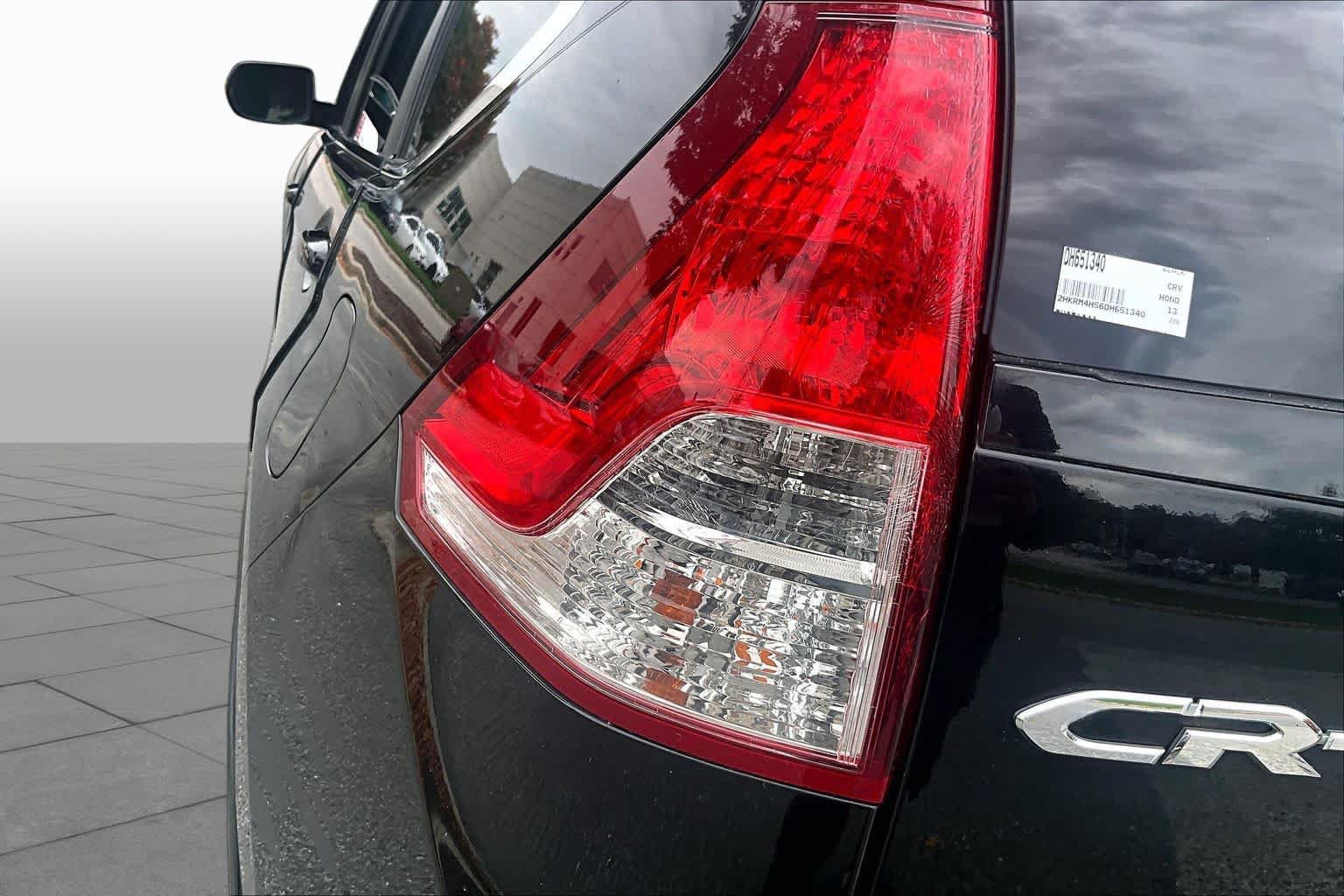 Used 2013 Honda CR-V EX image 29