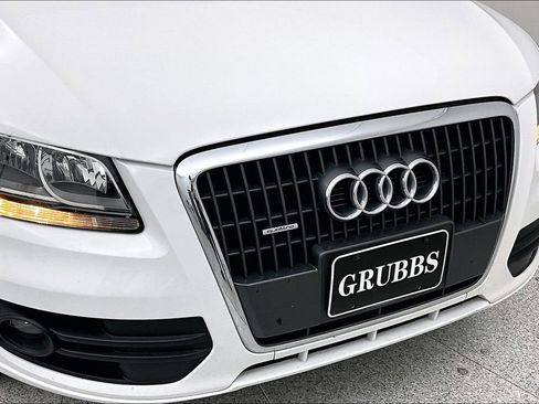 Used 2011 Audi Q5 2.0T Premium image 36
