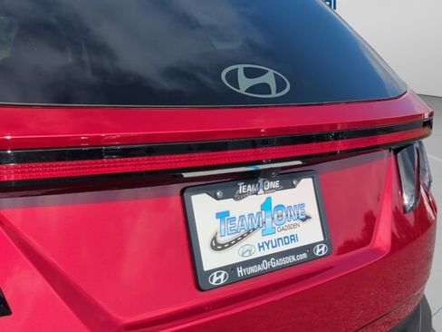 Used 2025 Hyundai Tucson SEL FWD image 48