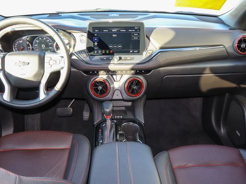 Used 2025 Chevrolet Blazer RS image 10