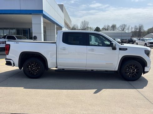 Used 2024 GMC Sierra 1500 Elevation w/ Elevation Premium Package image 2
