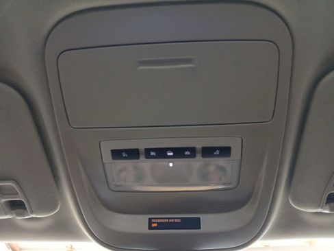 Used 2019 Chevrolet Colorado ZR2 image 7