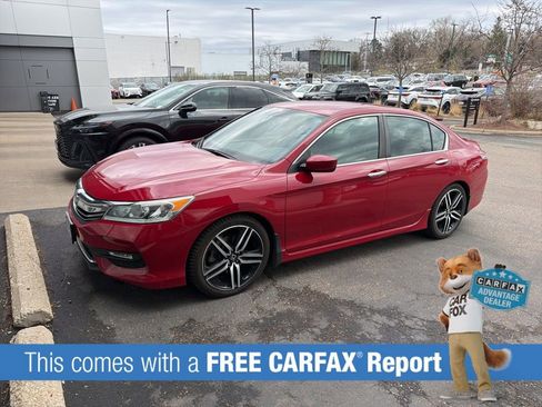 Used 2017 Honda Accord Sport image 2