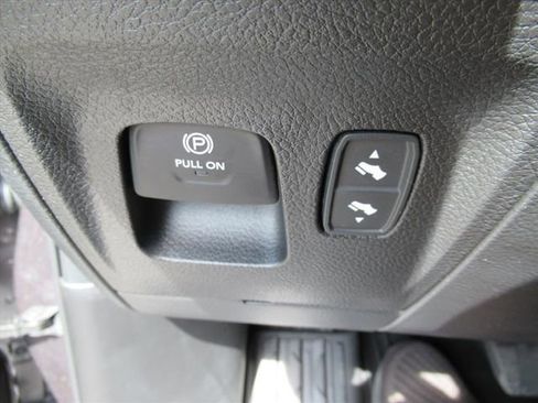 New 2026 RAM 1500 4x4 Crew Cab image 20