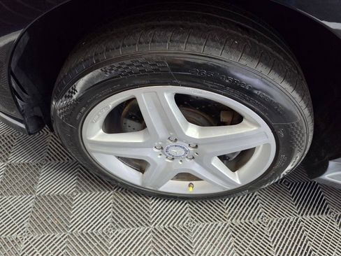 Used 2013 Mercedes-Benz ML 550 4MATIC image 34