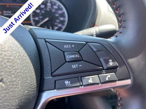 Used 2025 Nissan Sentra SR FWD image 16