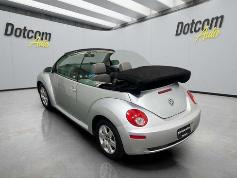 Used 2007 Volkswagen Beetle Convertible w/ Package 1 image 20