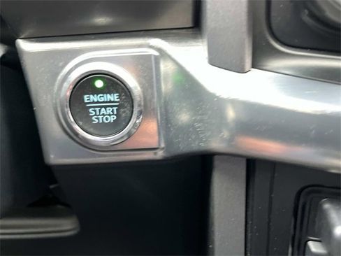 Used 2023 Ford F150 Lariat w/ Equipment Group 502A High image 38