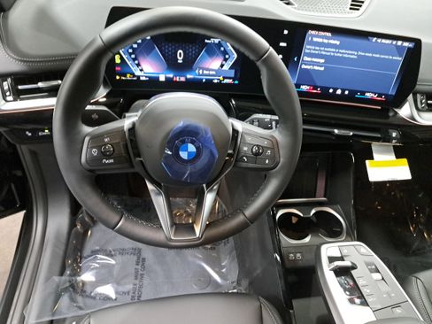 New 2026 BMW X1 xDrive28i w/ Technology Package image 17