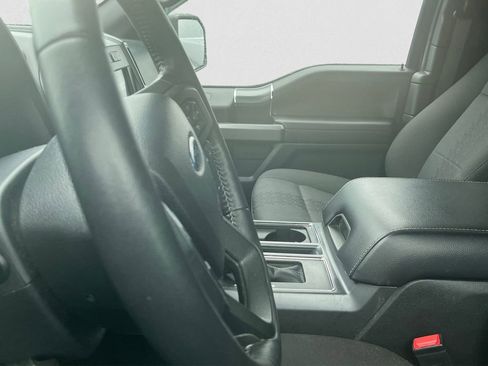 Used 2019 Ford F150 XLT w/ Equipment Group 302A Luxury image 7