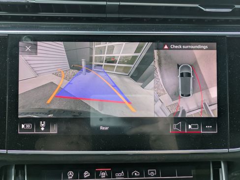 Used 2019 Audi Q8 Premium Plus w/ Premium Plus image 23