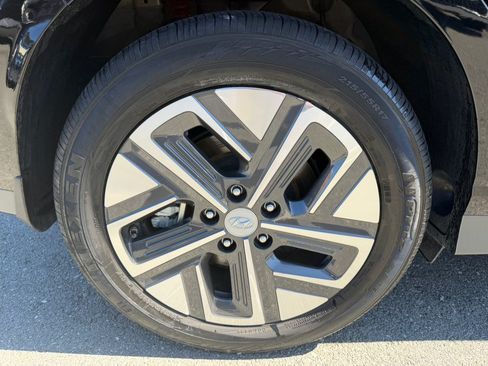 Used 2023 Hyundai Kona Limited FWD image 51