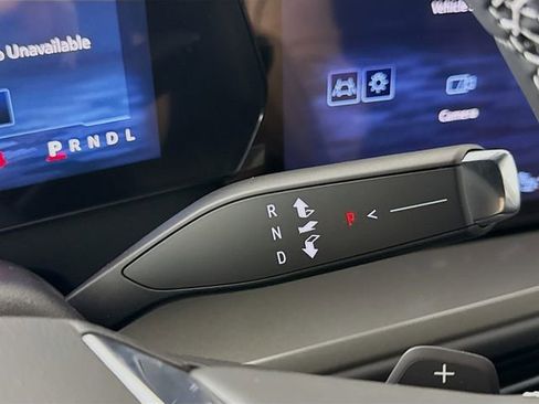 New 2026 Chevrolet Traverse LT w/ Midnight/Sport Edition image 17