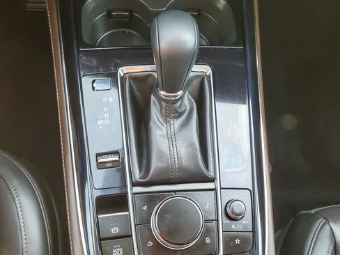 Used 2025 MAZDA CX-30 AWD 2.5 S w/ Premium Package image 16