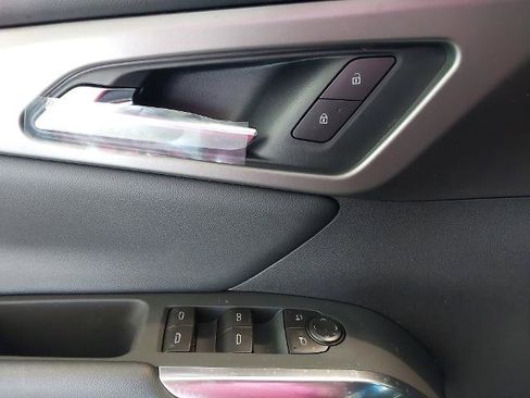 New 2026 Chevrolet Traverse LT w/ Sun and Wheel Package image 25