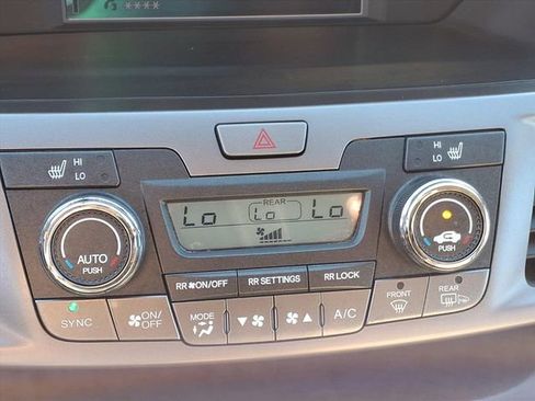 Used 2014 Honda Odyssey EX-L image 12