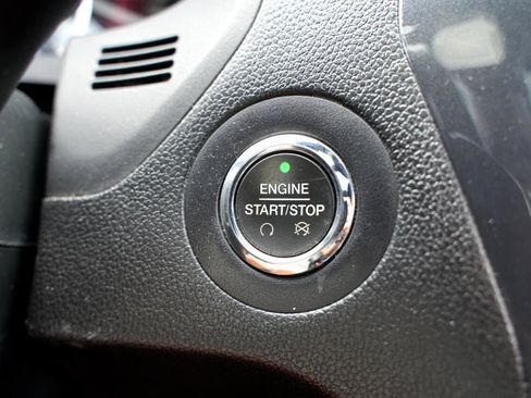 Used 2018 Ford Explorer Sport image 37