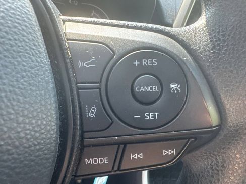 Used 2023 Toyota RAV4 LE FWD image 10