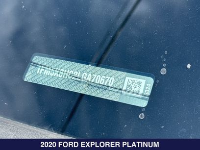 Used 2020 Ford Explorer Platinum w/ Premium Technology Package