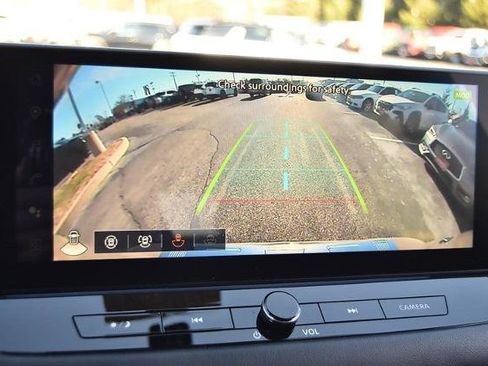 Certified 2024 Nissan Rogue SL w/ SL Premium Package image 16