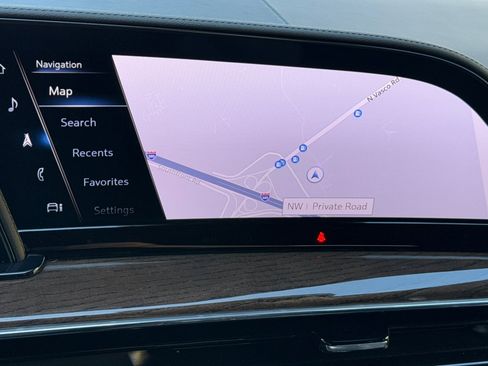 Certified 2024 Cadillac Escalade ESV Premium Luxury Platinum image 47