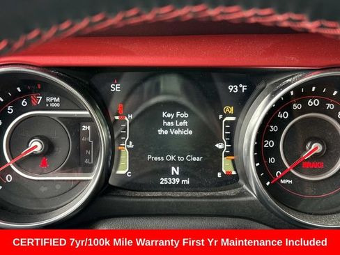 Used 2022 Jeep Wrangler Unlimited Rubicon AWD/4WD image 32