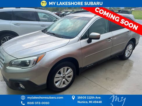 Used 2015 Subaru Outback 2.5i Premium AWD/4WD image 4
