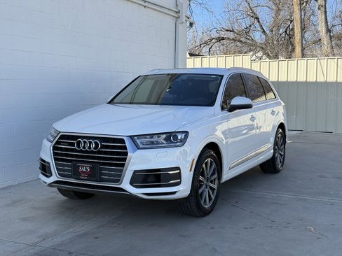 Used 2018 Audi Q7 3.0T Premium Plus w/ Premium Plus Package image 3