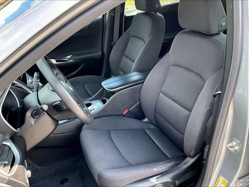 Used 2024 Chevrolet Malibu LT FWD image 22