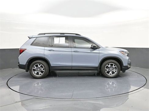Used 2023 Honda Passport TrailSport image 25