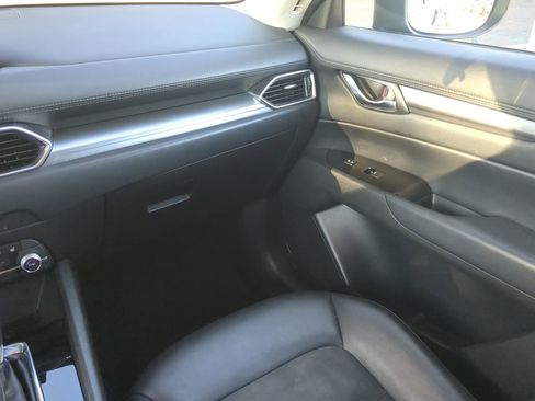 Used 2021 MAZDA CX-5 Touring image 15