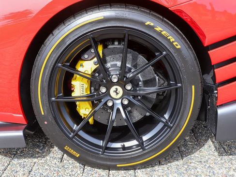 Certified 2023 Ferrari 812 Competizione image 12