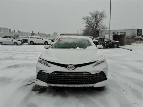 Certified 2023 Toyota Camry XLE image 2