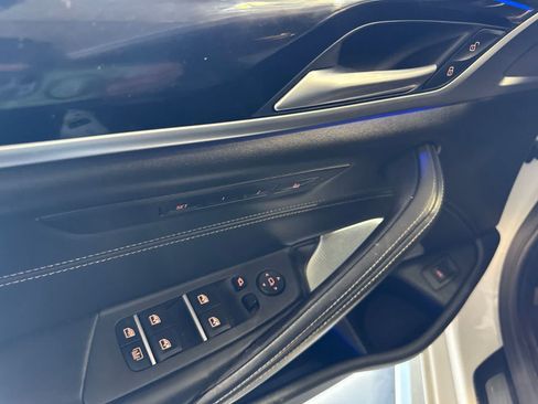 Used 2019 BMW M550i xDrive AWD/4WD image 20