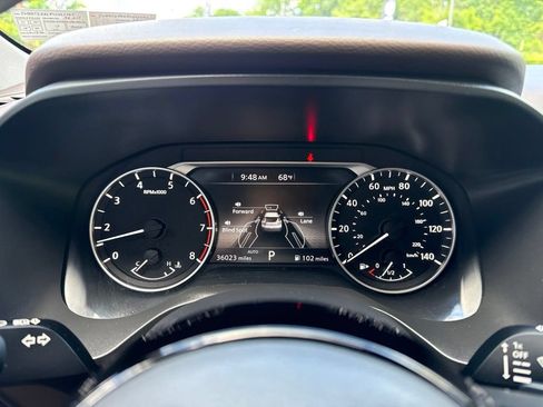 Used 2023 Nissan Rogue SV AWD/4WD image 13