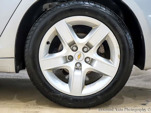 Used 2009 Chevrolet Malibu LS image 12